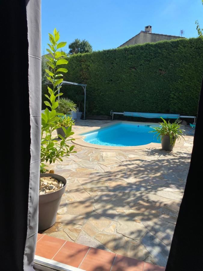 Pourcieux Studio De Reve Au Coeur Du Var. מראה חיצוני תמונה
